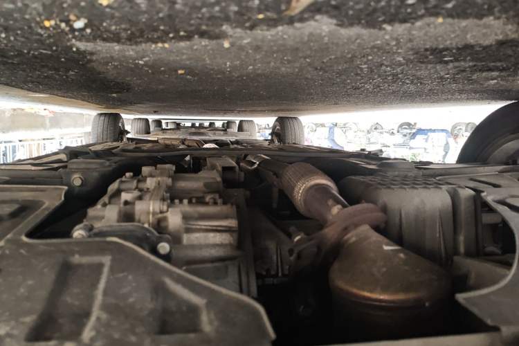 Used Buick Excelle 2013 1.5L Automatic Luxury Model Chassis Front
