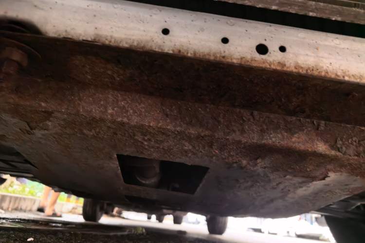 Used Buick Excelle 2013 1.5L Automatic Classic Model Chassis Front