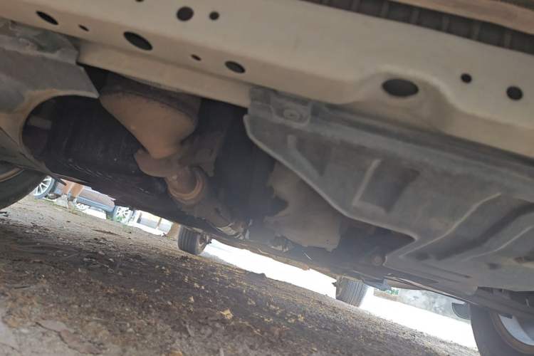 Used Buick Excelle 2013 1.5L Manual Classic Model Chassis Front