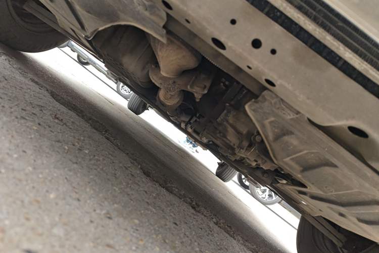 Used Buick Excelle 2013 1.5L Automatic Classic Model Chassis Front