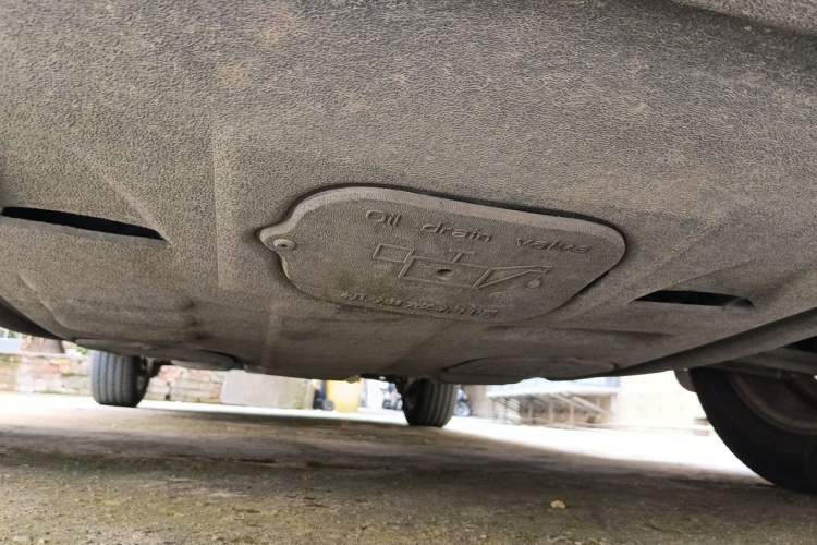 Used Buick Excelle 2013 1.5L Manual Classic Model Chassis Front