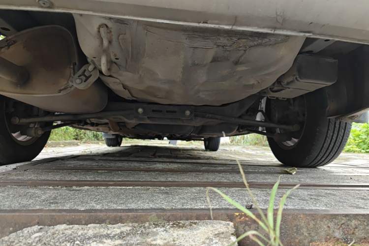 Used Buick Excelle 2013 1.5L Automatic Classic Model Chassis Rear