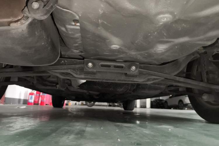 Used Buick Excelle 2013 1.5L Automatic Classic Model Chassis Rear