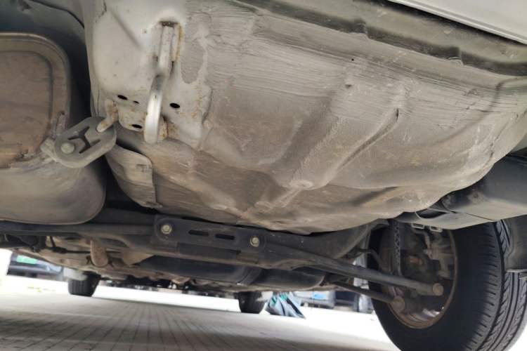 Used Buick Excelle 2013 1.5L Automatic Classic Model Chassis Rear