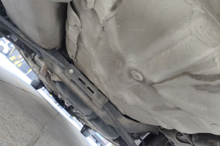 Used Buick Excelle 2013 1.5L Automatic Classic Model Chassis Rear
