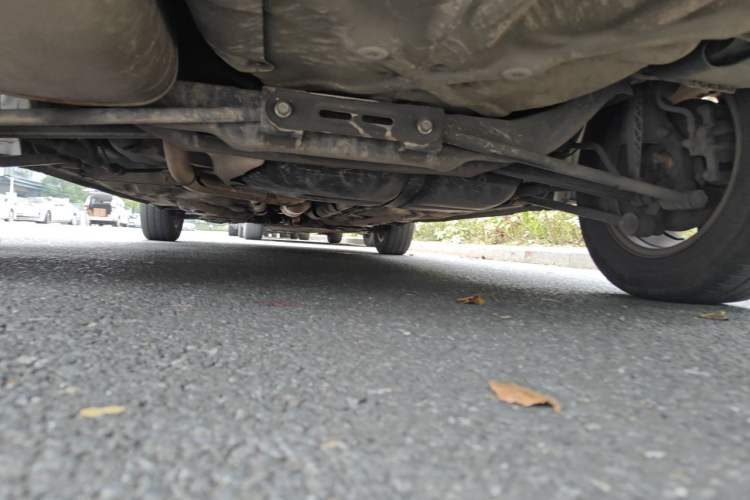 Used Buick Excelle 2013 1.5L Automatic Classic Model Chassis Rear