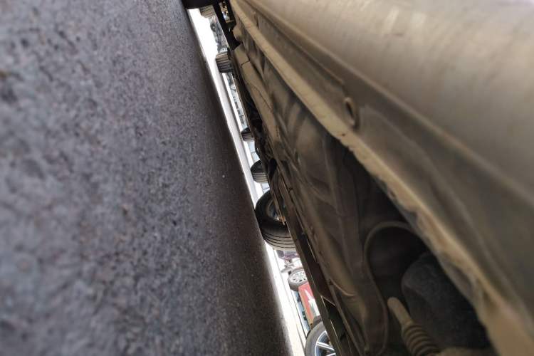 Used Buick Excelle 2013 1.5L Manual Classic Model Chassis Rear Left