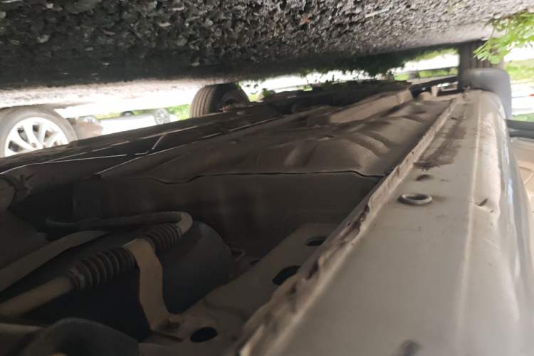 Used Buick Excelle 2013 1.5L Automatic Classic Model Chassis Rear Left