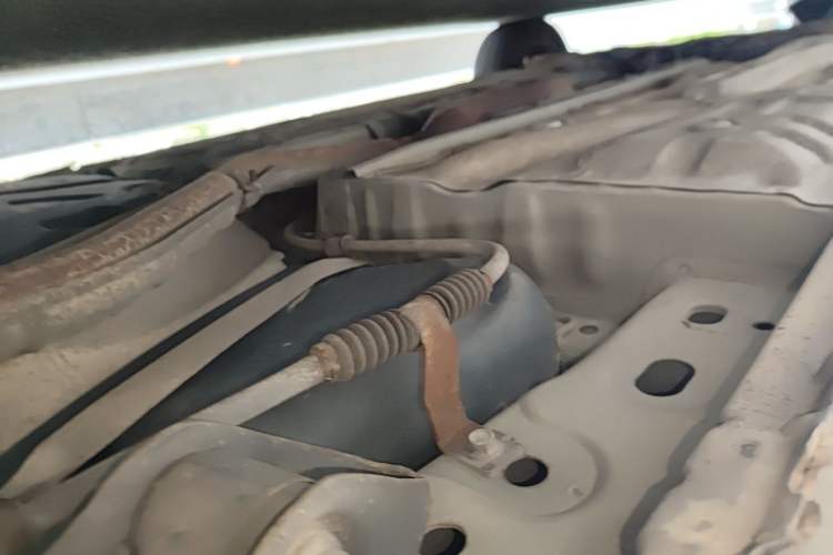 Used Buick Excelle 2013 1.5L Manual Classic Model Chassis Rear Left
