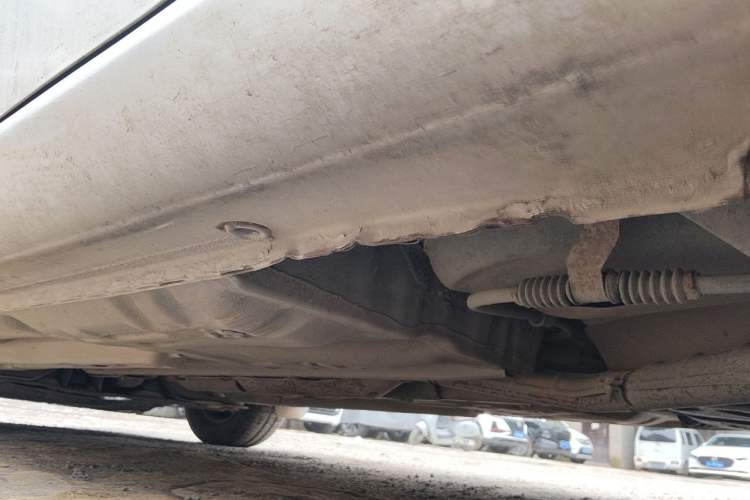 Used Buick Excelle 2013 1.5L Manual Classic Model Chassis Rear Left
