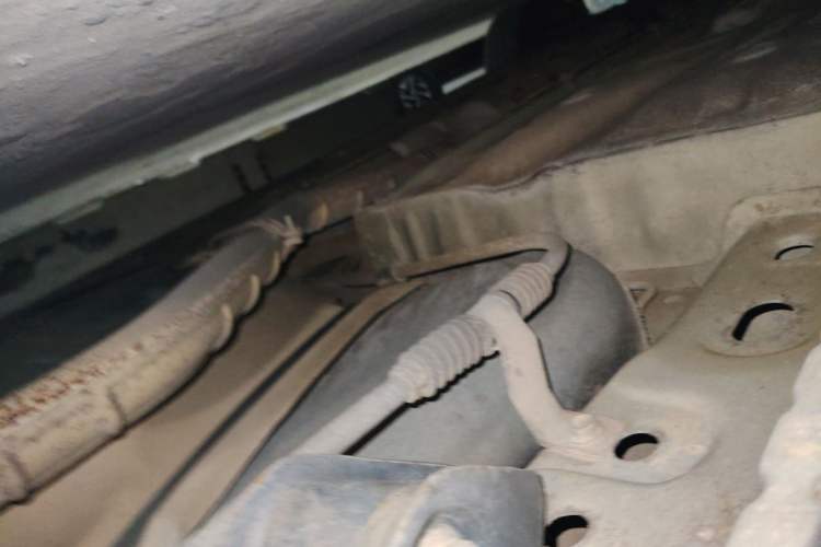 Used Buick Excelle 2013 1.5L Automatic Classic Model Chassis Rear Left