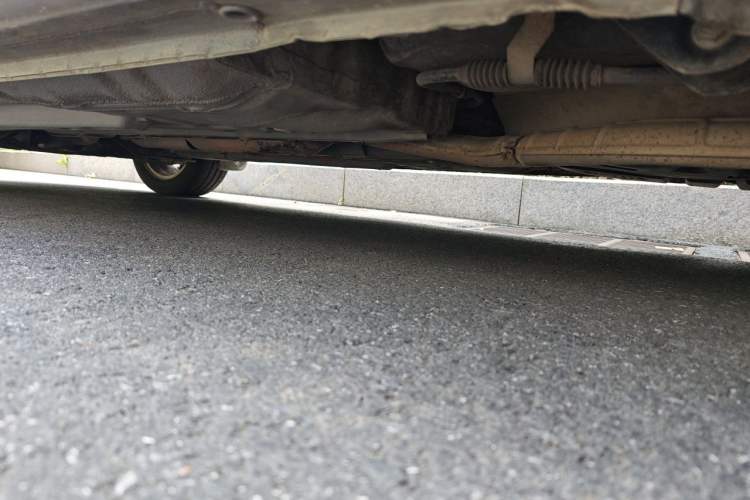 Used Buick Excelle 2013 1.5L Manual Luxury Model Chassis Rear Left