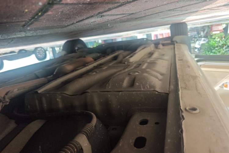 Used Buick Excelle 2013 1.5L Automatic Classic Model Chassis Rear Left