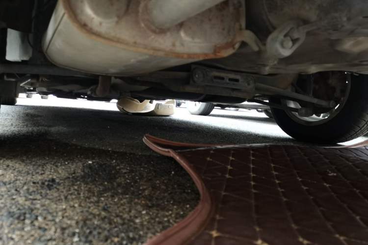 Used Buick Excelle 2013 1.5L Manual Classic Model Chassis Rear Left