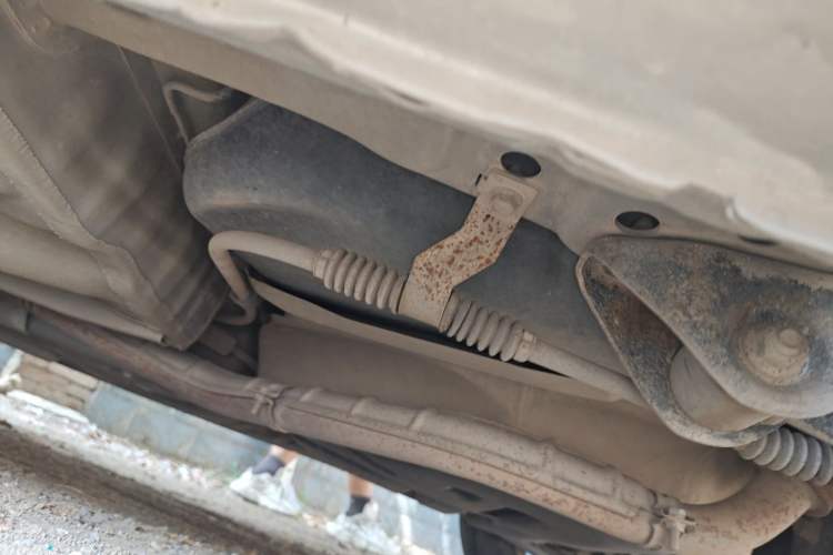 Used Buick Excelle 2013 1.5L Manual Classic Model Chassis Rear Left