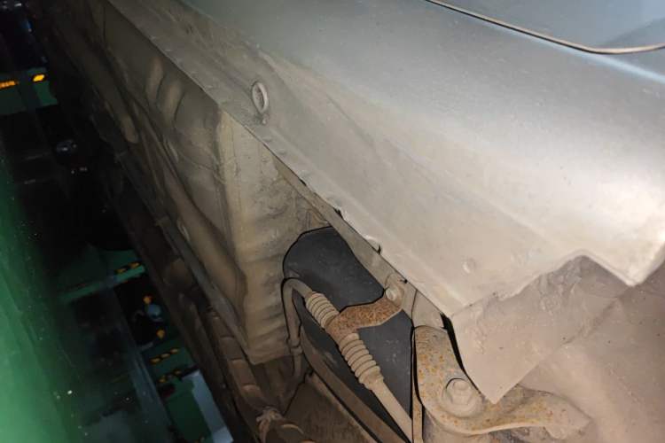 Used Buick Excelle 2013 1.5L Automatic Classic Model Chassis Rear Left