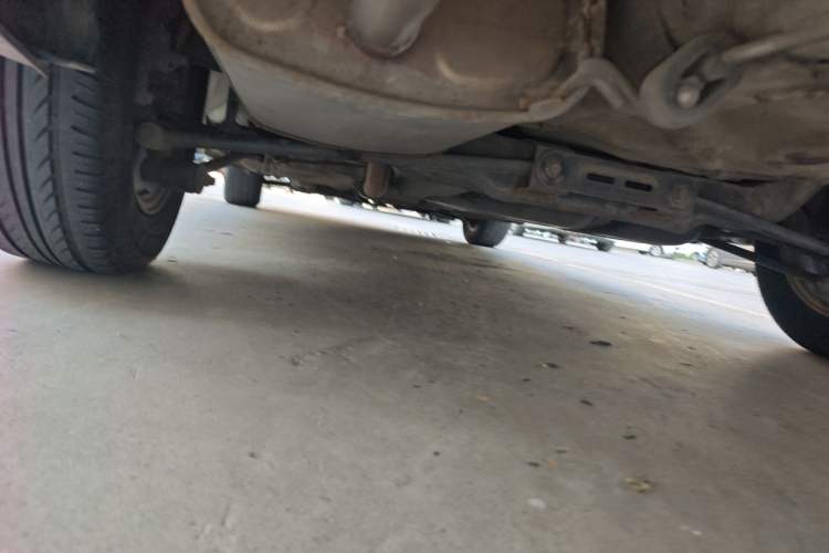 Used Buick Excelle 2013 1.5L Automatic Classic Model Chassis Rear Left
