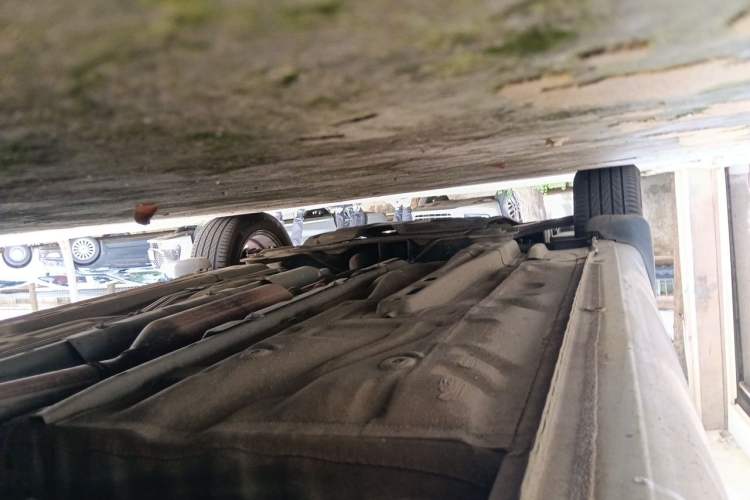 Used Buick Excelle 2013 1.5L Manual Classic Model Chassis Rear Left