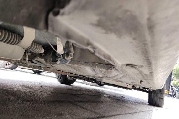 Used Buick Excelle 2013 1.5L Automatic Classic Model Chassis Rear Right