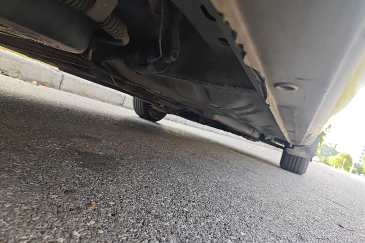 Used Buick Excelle 2013 1.5L Automatic Classic Model Chassis Rear Right