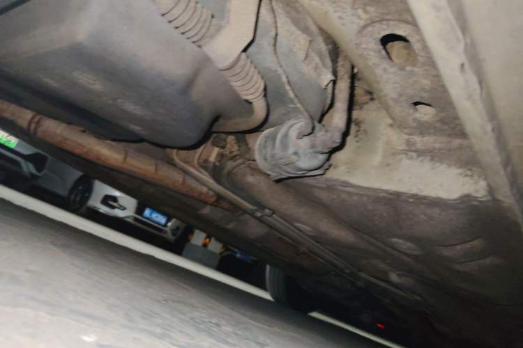 Used Buick Excelle 2013 1.5L Automatic Classic Model Chassis Rear Right