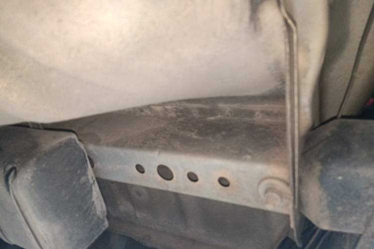 Used Buick Excelle 2013 1.5L Automatic Classic Model Chassis Rear Right