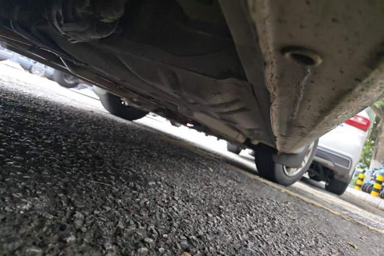 Used Buick Excelle 2013 1.5L Manual Classic Model Chassis Rear Right