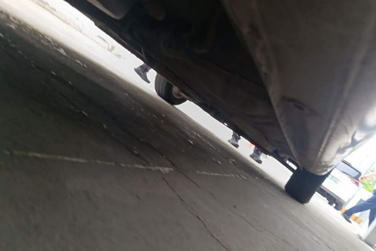 Used Buick Excelle 2013 1.5L Manual Classic Model Chassis Rear Right