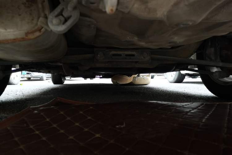 Used Buick Excelle 2013 1.5L Manual Classic Model Chassis Rear
