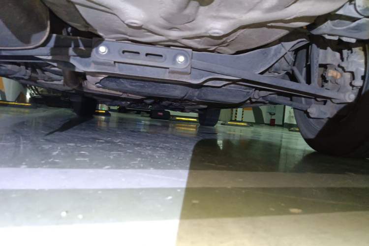 Used Buick Excelle 2013 1.5L Manual Classic Model Chassis Rear