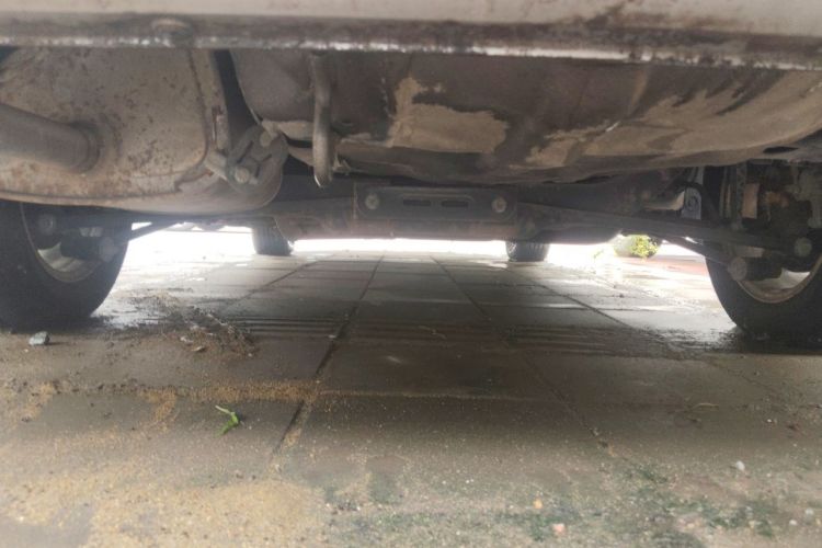 Used Buick Excelle 2013 1.5L Automatic Classic Model Chassis Rear