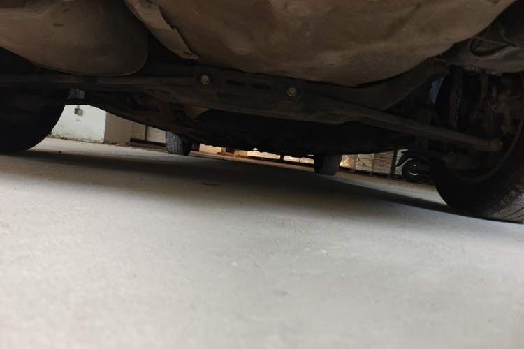 Used Buick Excelle 2013 1.5L Automatic Classic Model Chassis Rear