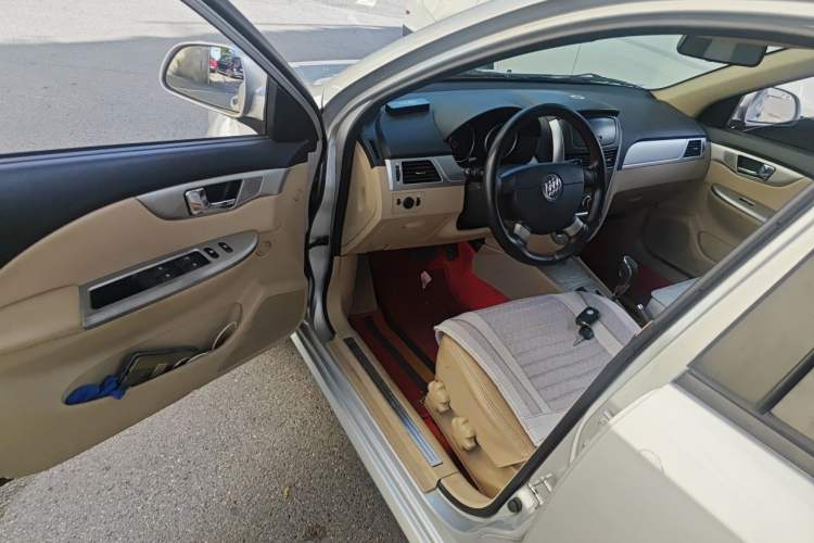 Used Buick Excelle 2013 1.5L Automatic Classic Model Driver Seat