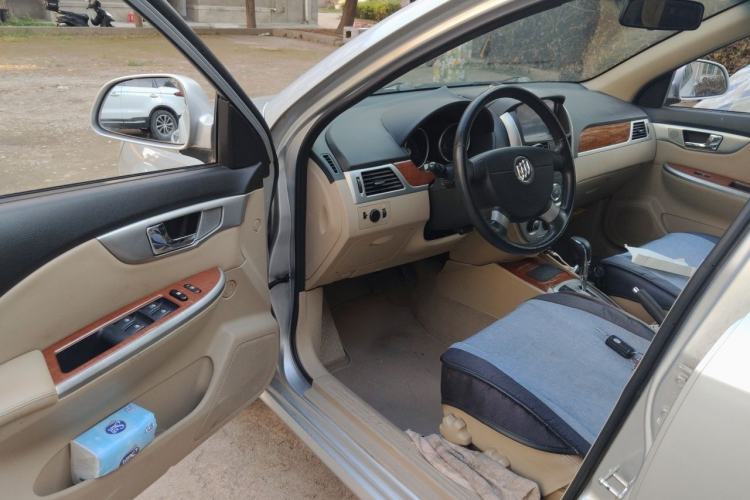 Used Buick Excelle 2013 1.5L Automatic Luxury Model Driver Seat
