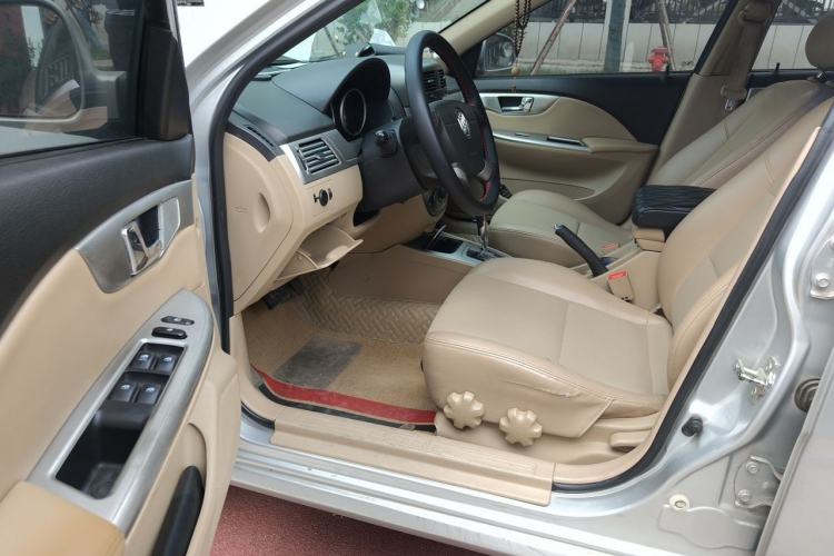 Used Buick Excelle 2013 1.5L Automatic Classic Model Driver Seat