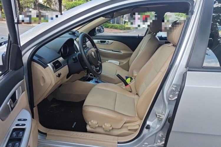 Used Buick Excelle 2013 1.5L Automatic Classic Model Driver Seat