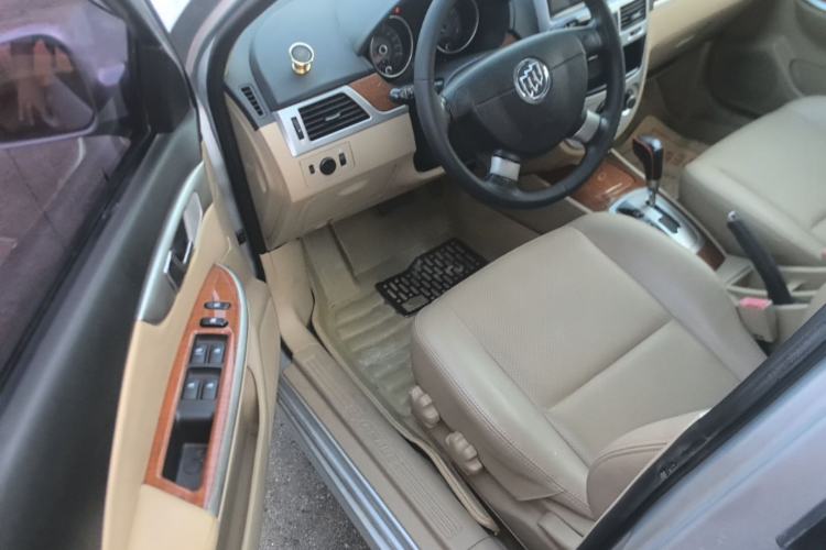 Used Buick Excelle 2013 1.5L Automatic Luxury Model Driver Seat