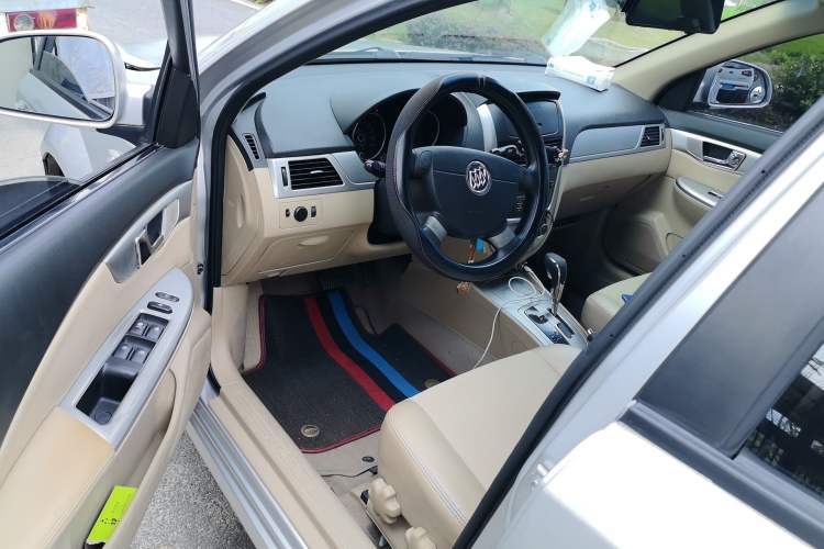 Used Buick Excelle 2013 1.5L Automatic Classic Model Driver Seat
