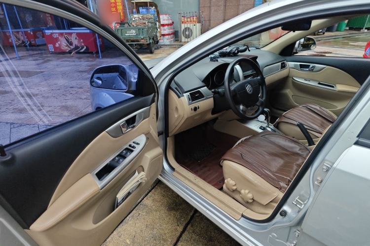 Used Buick Excelle 2013 1.5L Automatic Classic Model Driver Seat