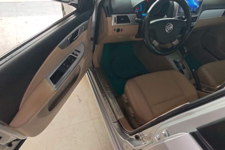 Used Buick Excelle 2013 1.5L Automatic Classic Model Driver Seat