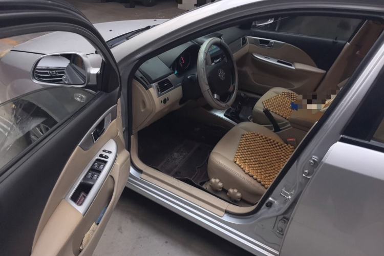 Used Buick Excelle 2013 1.5L Automatic Classic Model Driver Seat