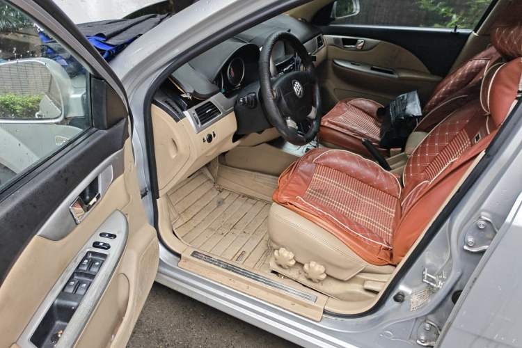Used Buick Excelle 2013 1.5L Automatic Classic Model Driver Seat
