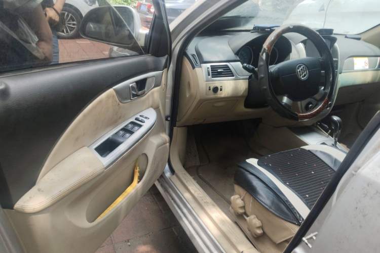 Used Buick Excelle 2013 1.5L Automatic Classic Model Driver Seat