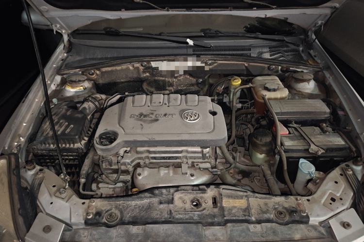 Used Buick Excelle 2013 1.5L Automatic Classic Model Engine Bay