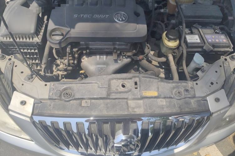 Used Buick Excelle 2013 1.5L Automatic Classic Model Engine Bay