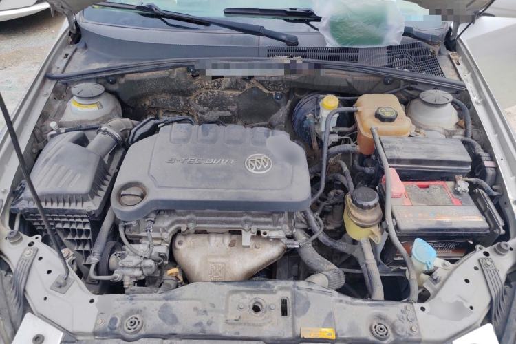 Used Buick Excelle 2013 1.5L Manual Luxury Model Engine Bay