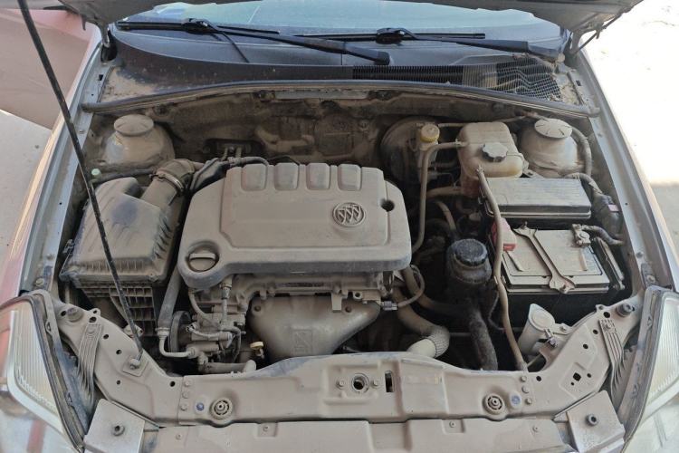 Used Buick Excelle 2013 1.5L Manual Luxury Model Engine Bay