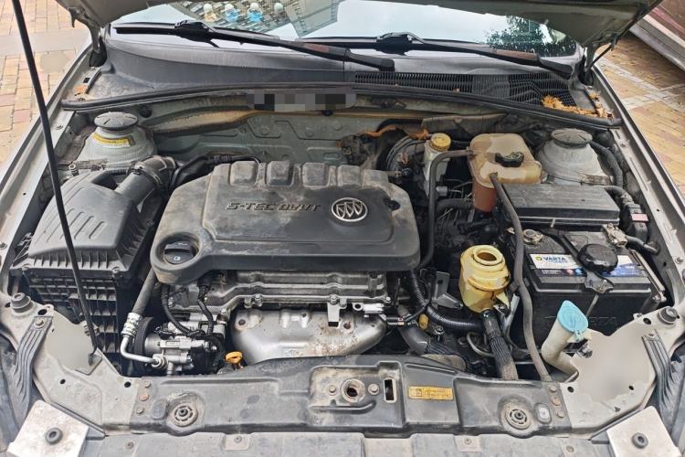 Used Buick Excelle 2013 1.5L Automatic Classic Model Engine Bay
