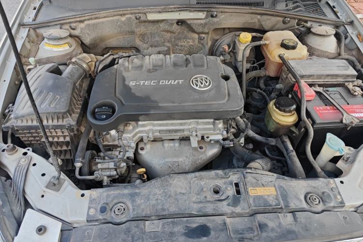 Used Buick Excelle 2013 1.5L Automatic Classic Model Engine Bay