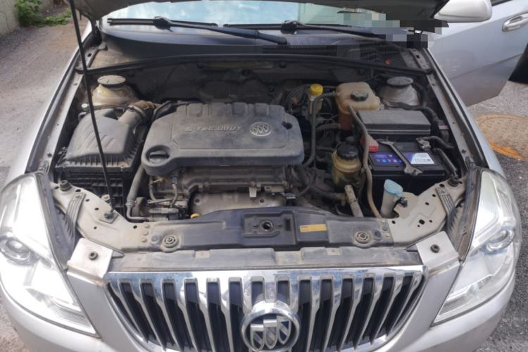 Used Buick Excelle 2013 1.5L Automatic Classic Model Engine Bay
